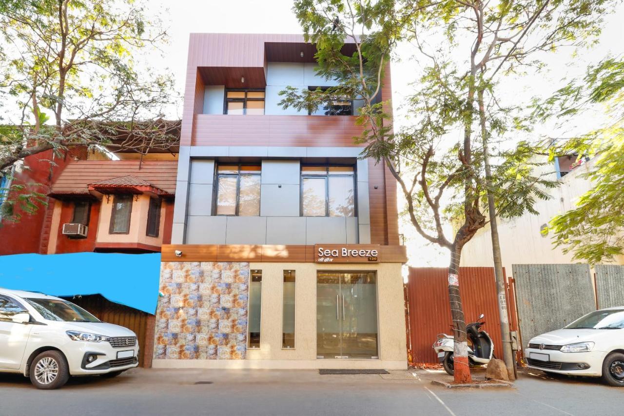 Oyo 70475 Hotel Sea Breeze - Mumbai, Mumbai